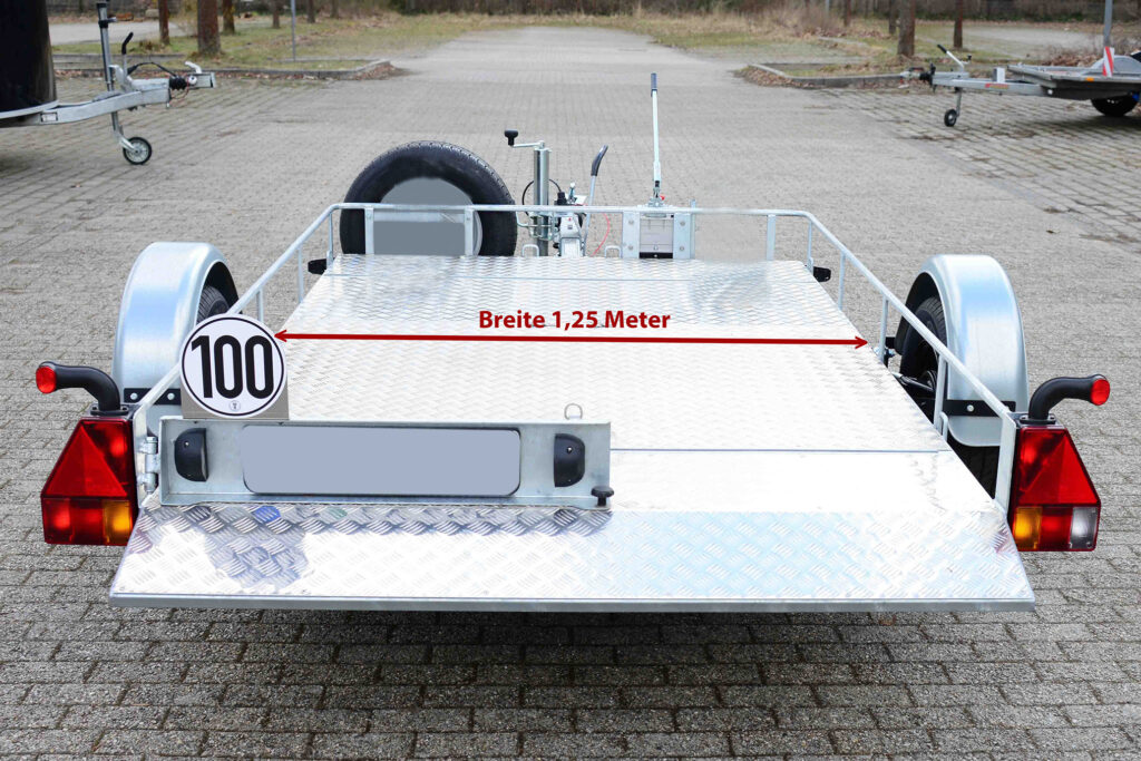 Motorrad Anhänger Uno absenkbar unbeladen mit Breite 1,25 Meter